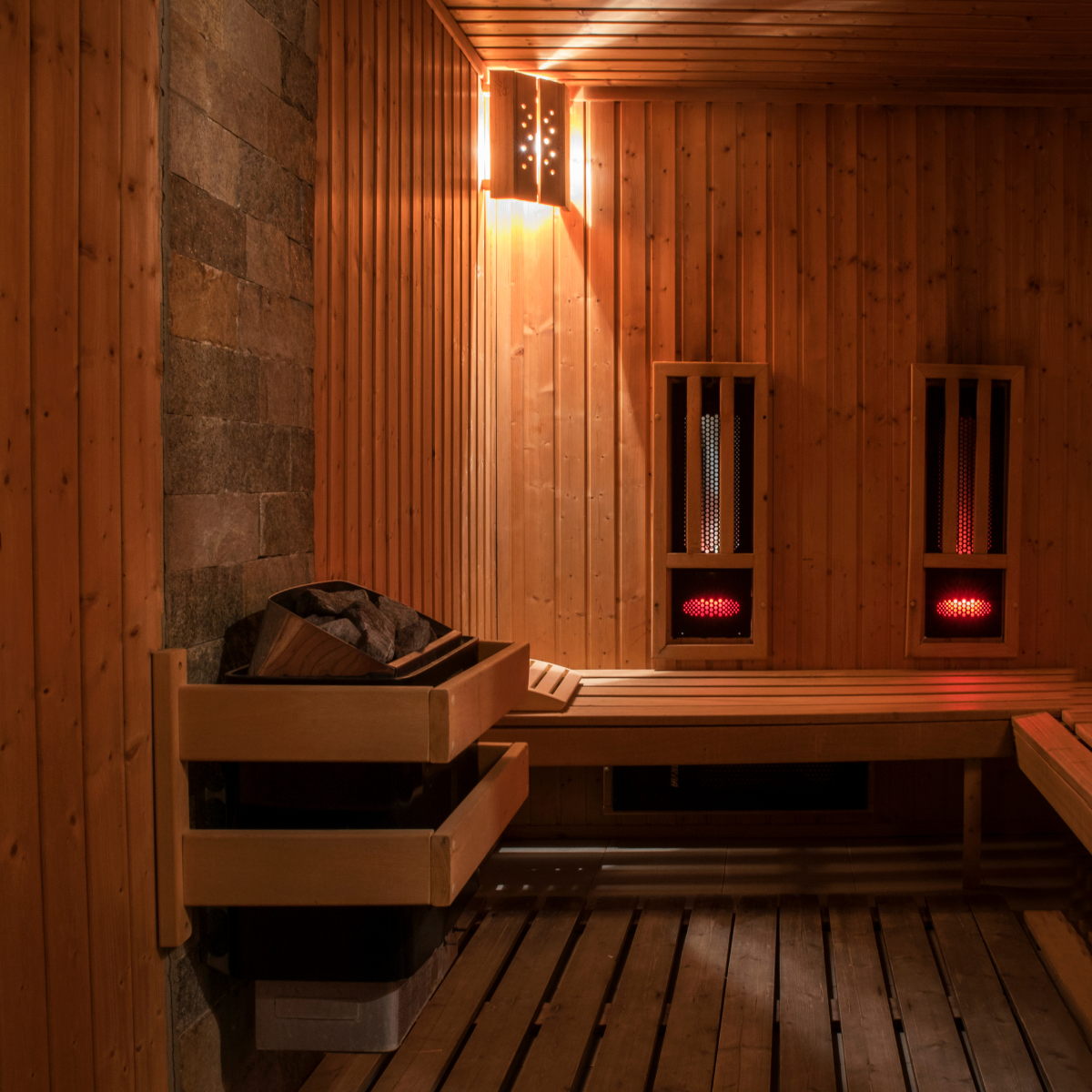 Sauna in einem Fitnessstudio, Wartung und Reparatur durch EckRa Service in Berlin
